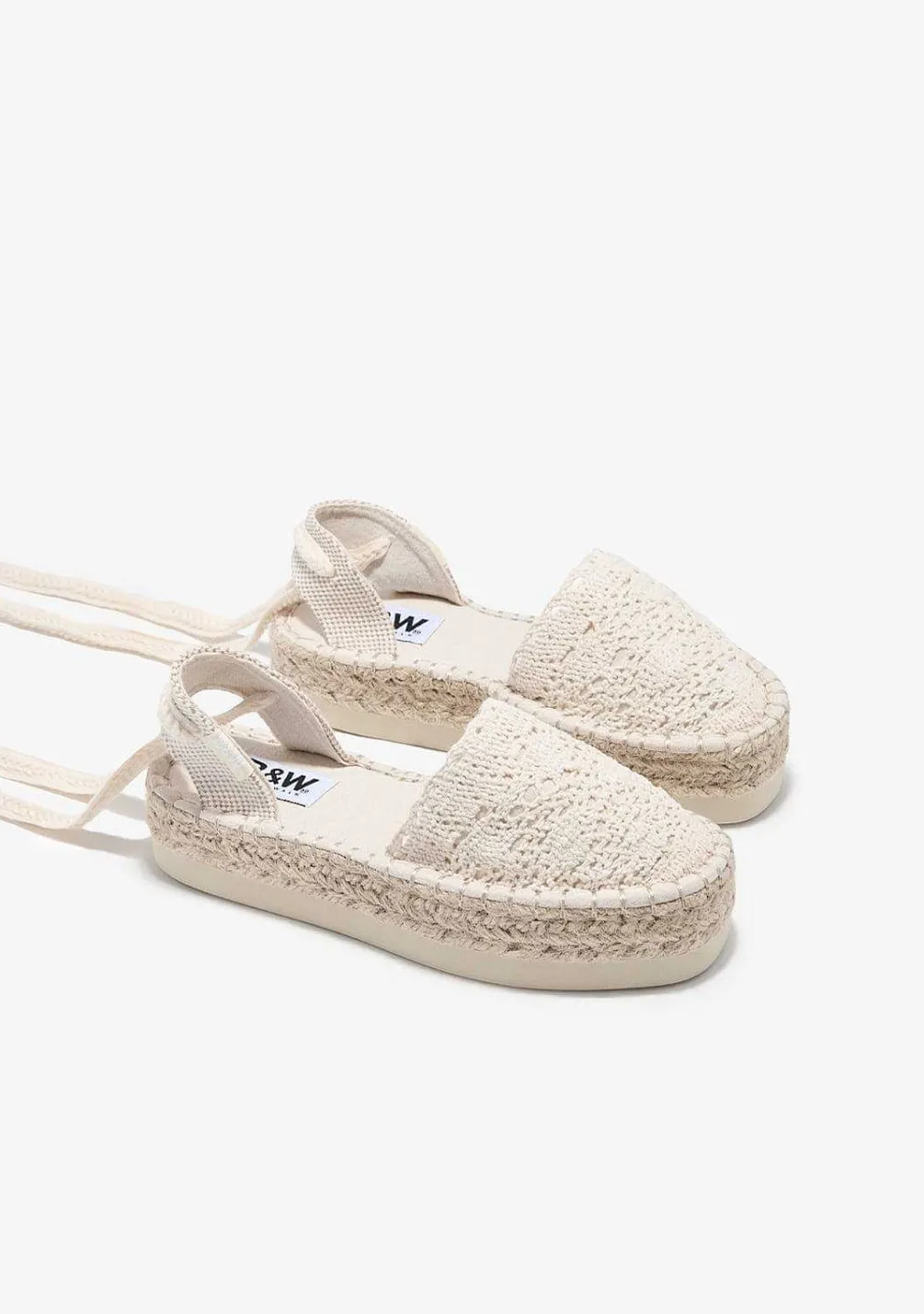 Sapatos De Menina-Conguitos Alpercatas De Croche Brancas P&B