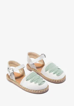 Sapatos De Menina-Conguitos Alpercatas De Fivela Brancas Verdes De Menina