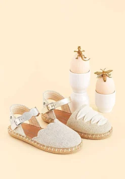 Sapatos De Menina-Conguitos Alpercatas Ondas Prateadas De Menina Metalizadas