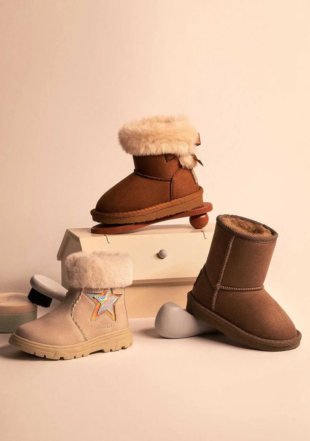 Botas-Conguitos Botins Bebé Pele Estrela Bege