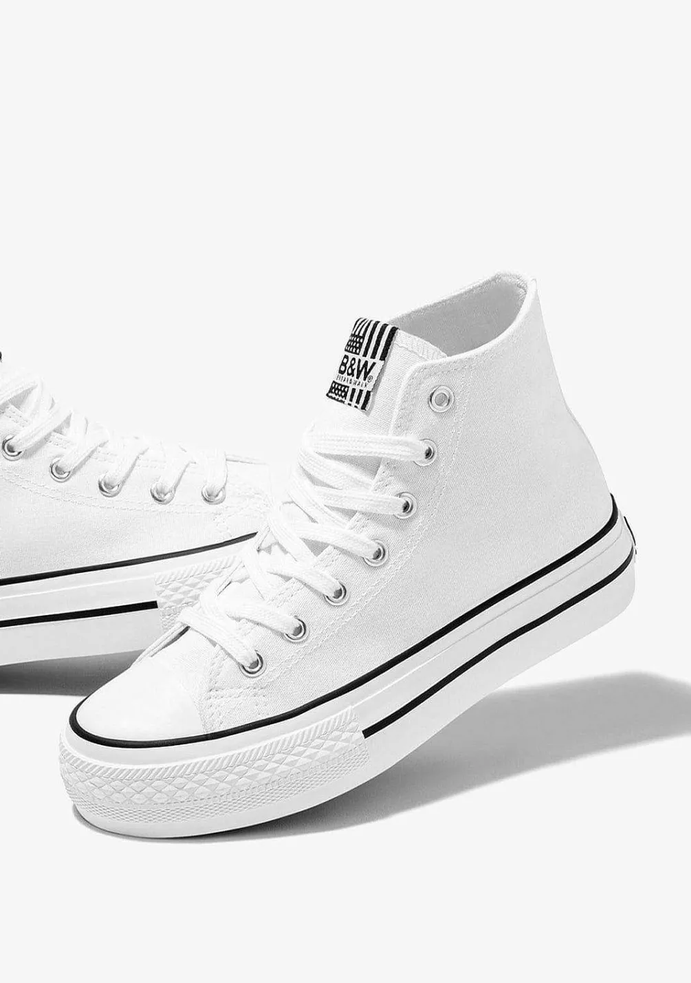 Tênis Casuais-Conguitos Tênis B&W White Hawai Solar Hi-Top